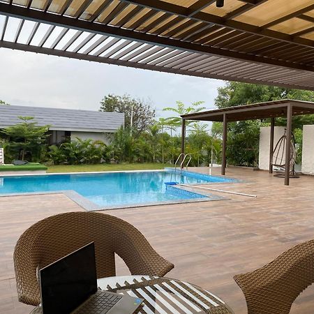 V R Farms Exotic Villa Venkatapur Bagian luar foto