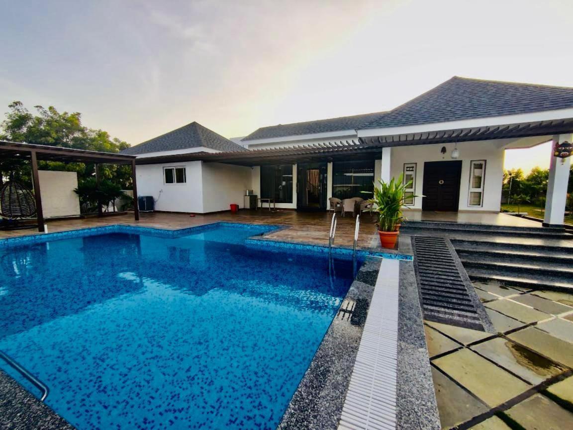 V R Farms Exotic Villa Venkatapur Bagian luar foto